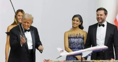 US President Trump praises Indian-American